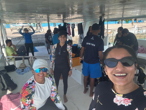 Island Divers-迪古拉赫岛必去景点