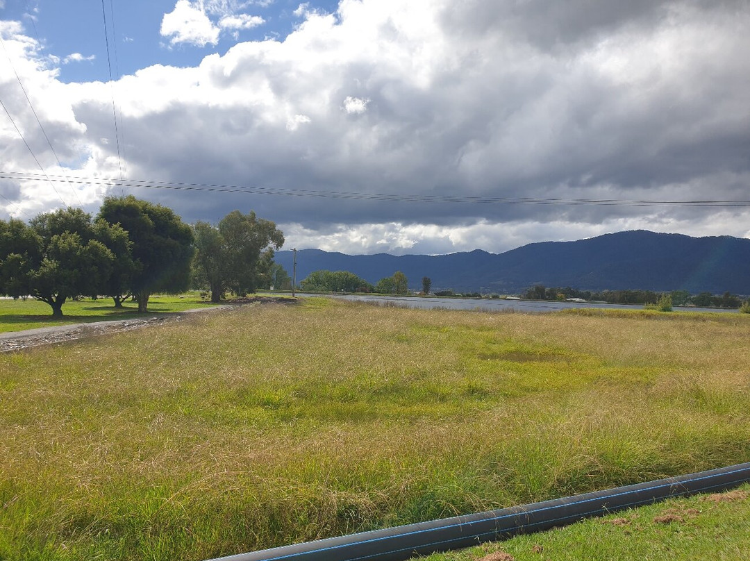 Mount Beauty Pondage-Mount Beauty必去景点