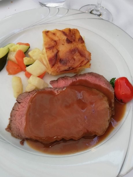 卡茨托瑞温泉酒店-旅行者