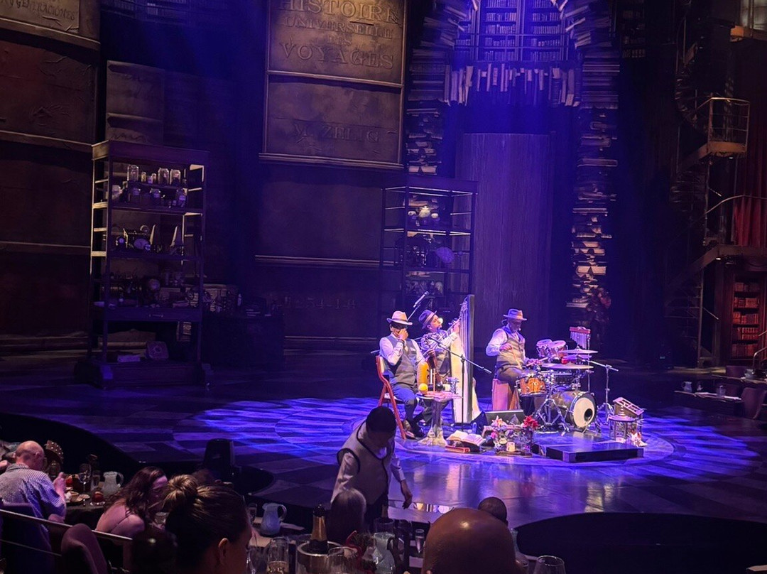 Cirque du Soleil JOYÀ-普拉亚德尔卡曼必去景点