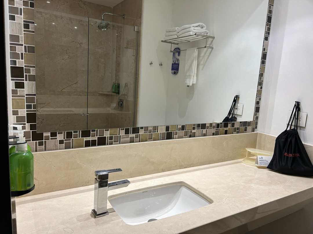 Holiday Inn Express 巴兰基亚主图