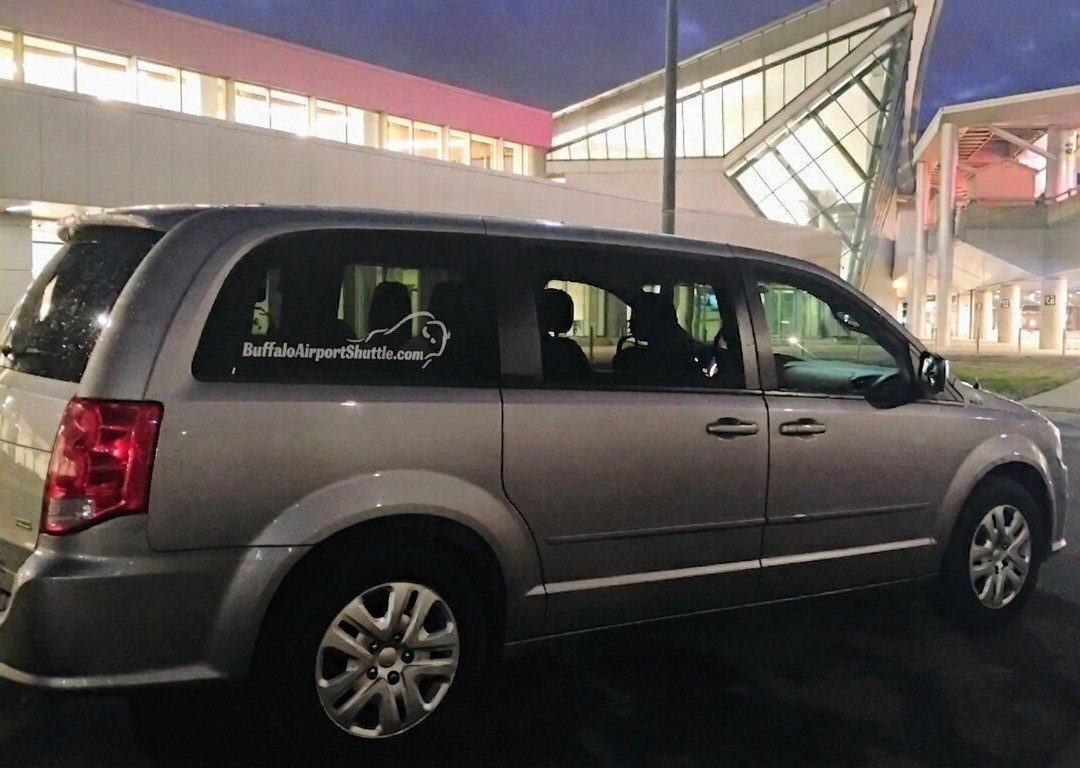 Buffalo Airport Shuttle-奇克托瓦加必去景点