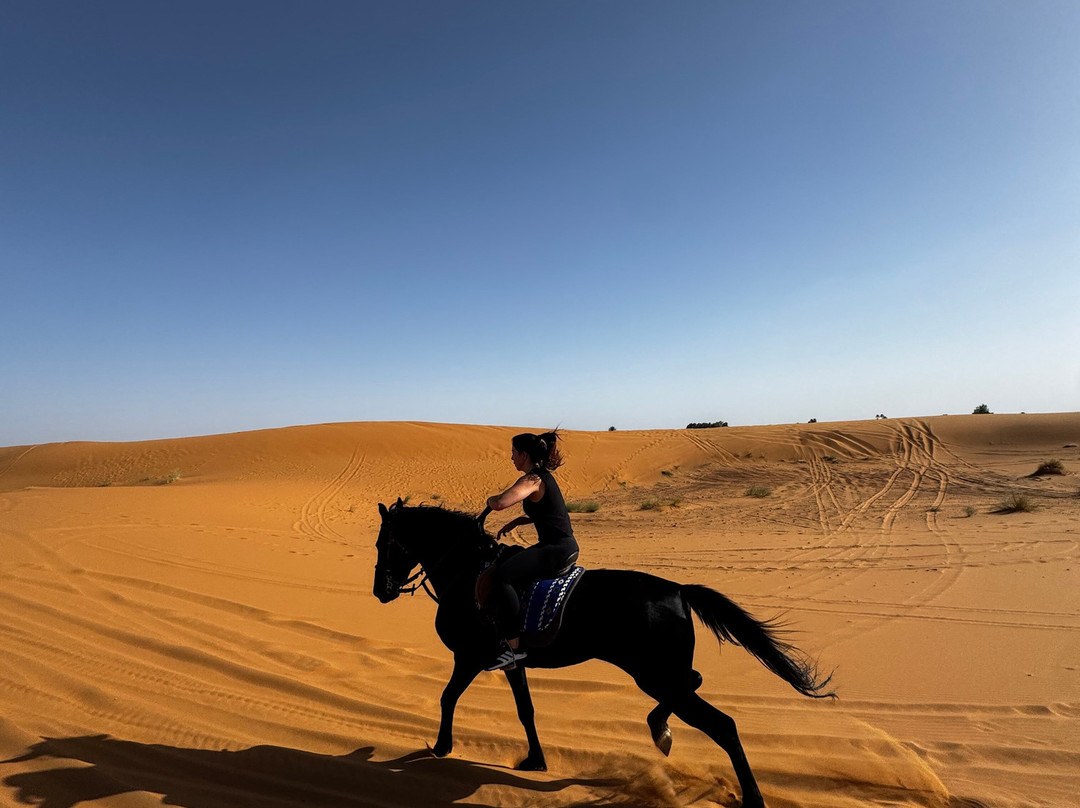 Merzouga Horse Riding-Hassilabied必去景点