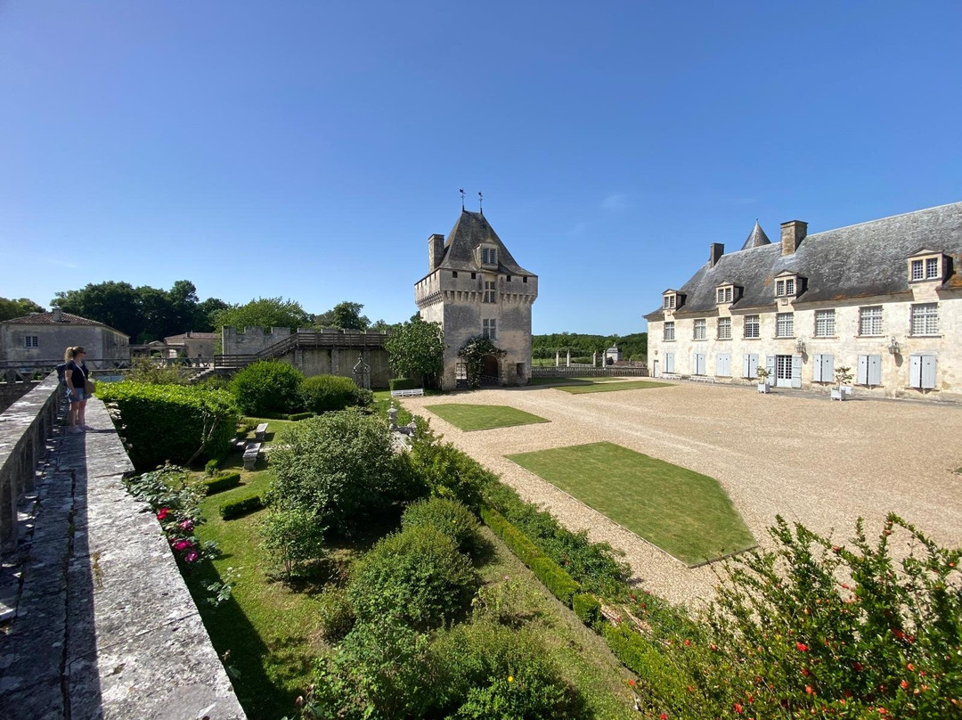 Château de La Roche Courbon-Saint Porchaire必去景点
