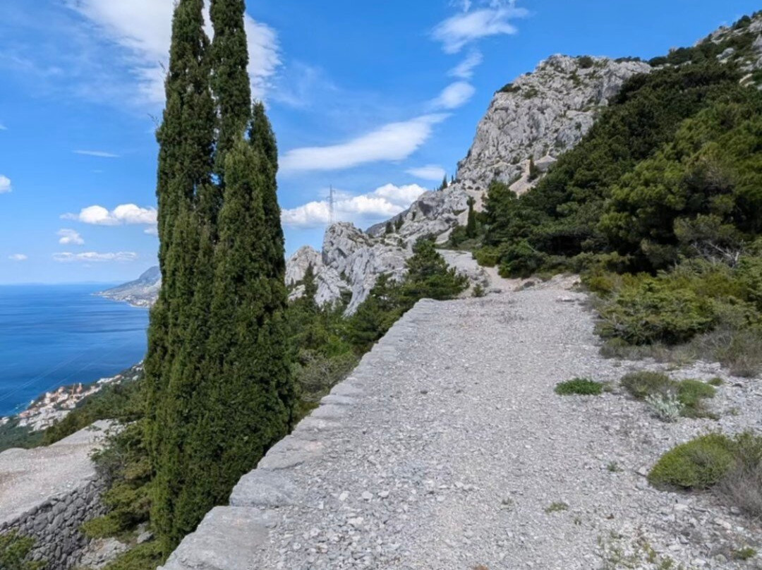 The French Road or Napoleon's Road-布雷拉必去景点