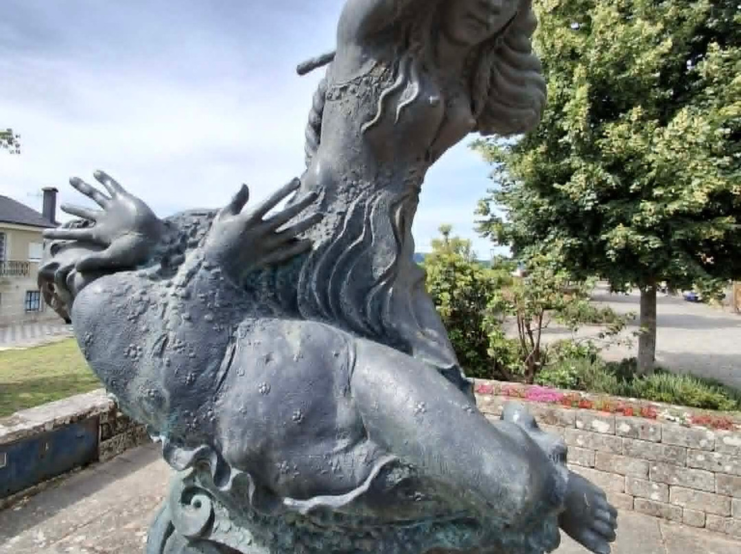 Estátua de Inês Negra-Melgaco必去景点