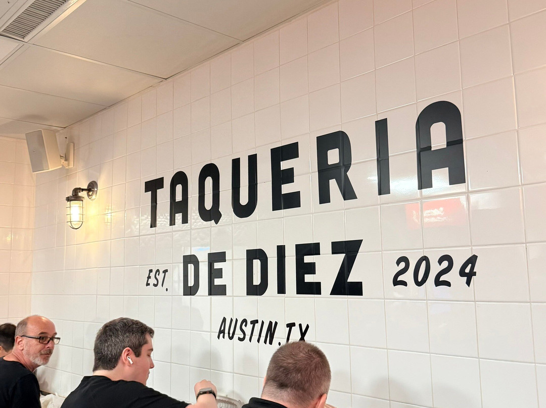 Taqueria 10 De 10
