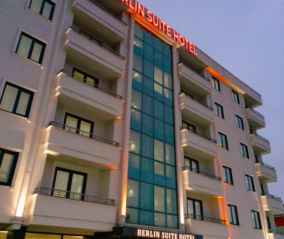 Cukurcayir酒店住宿-Berlin Suite Hotel Trabzon