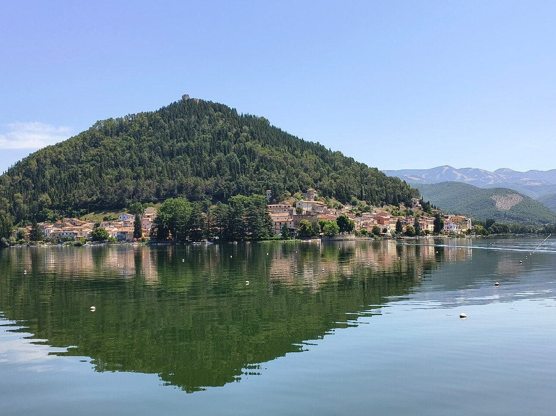 Giro del lago in battello-Piediluco必去景点