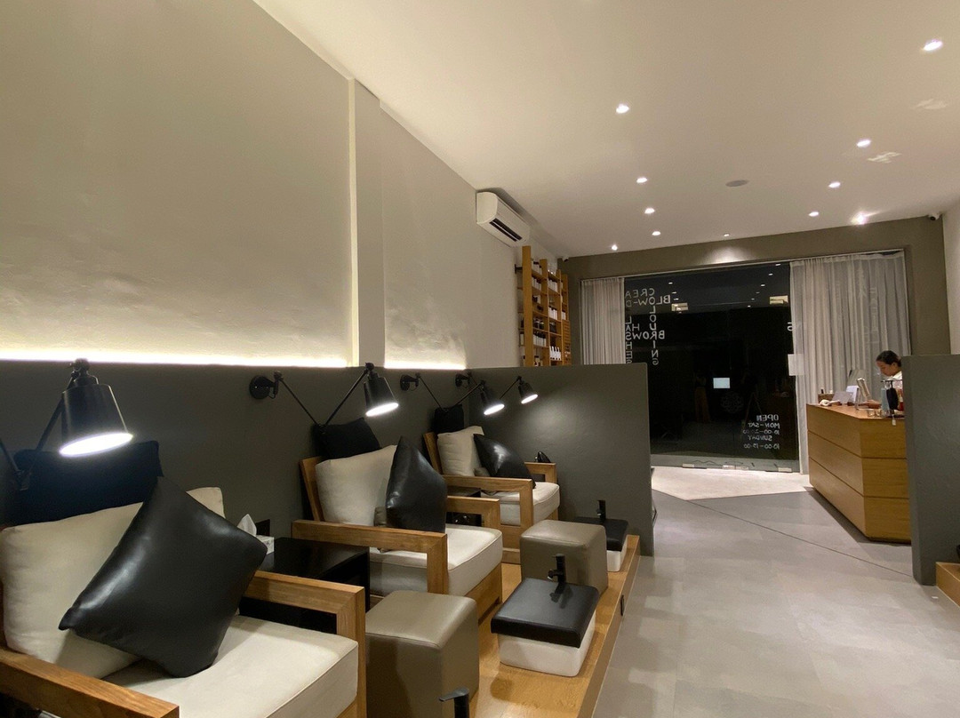 Flow Beauty Lab-Tibubeneng必去景点