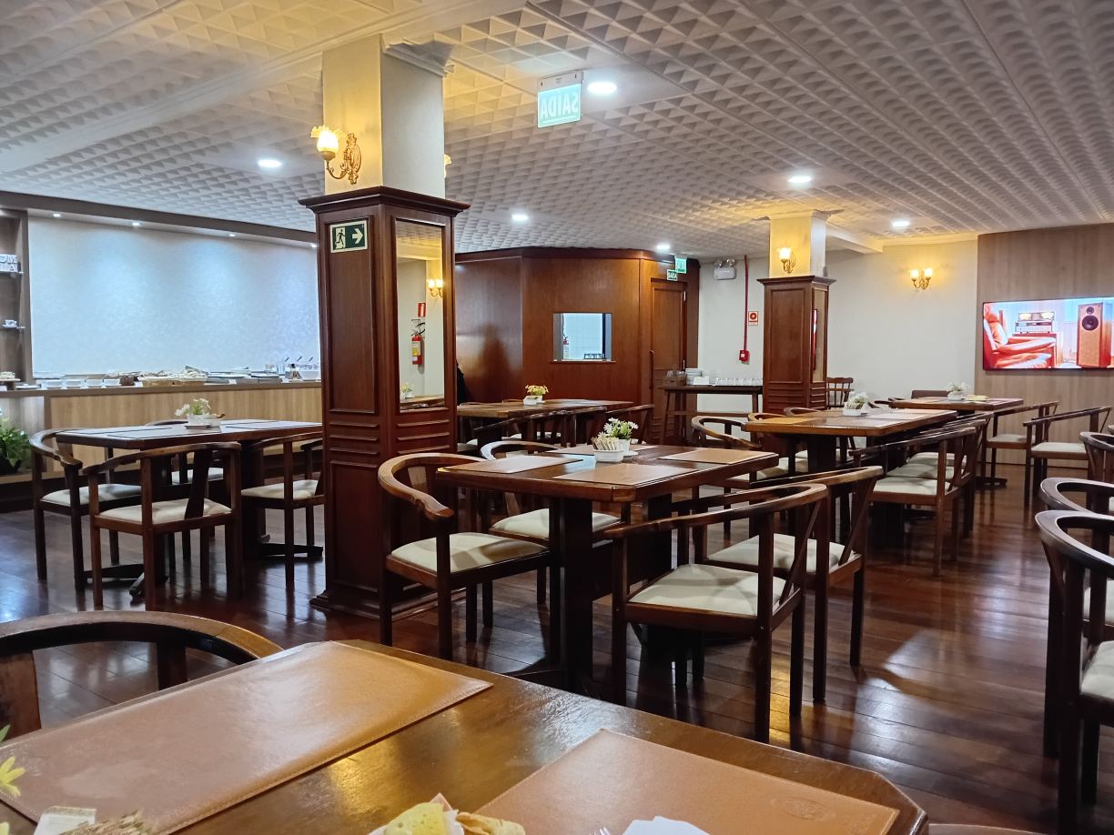 梅尔克里酒店-旅行者