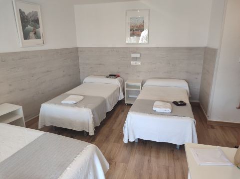 格兰大街旅馆-旅行者