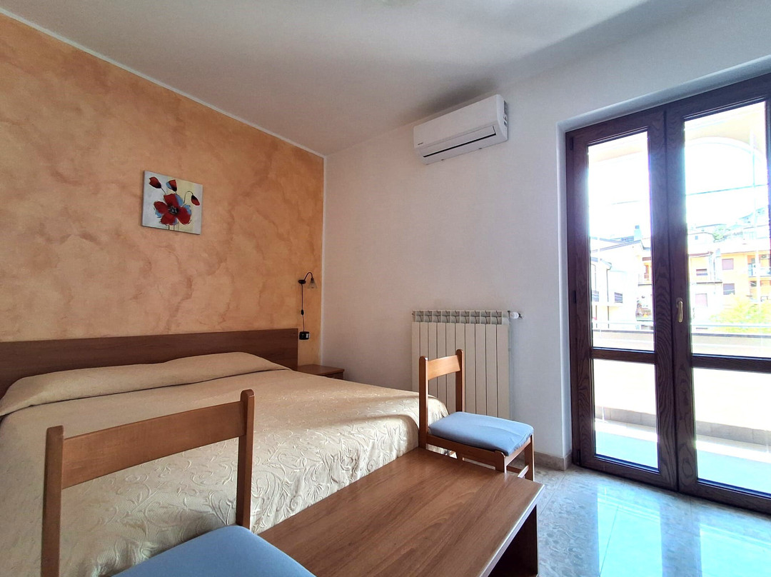 Laino Castello酒店住宿-Hotel Edelweiss