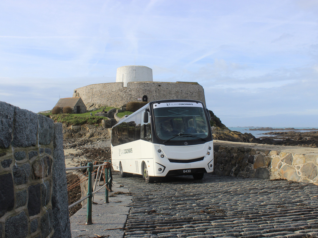 Island Coachways-St Peter Port必去景点