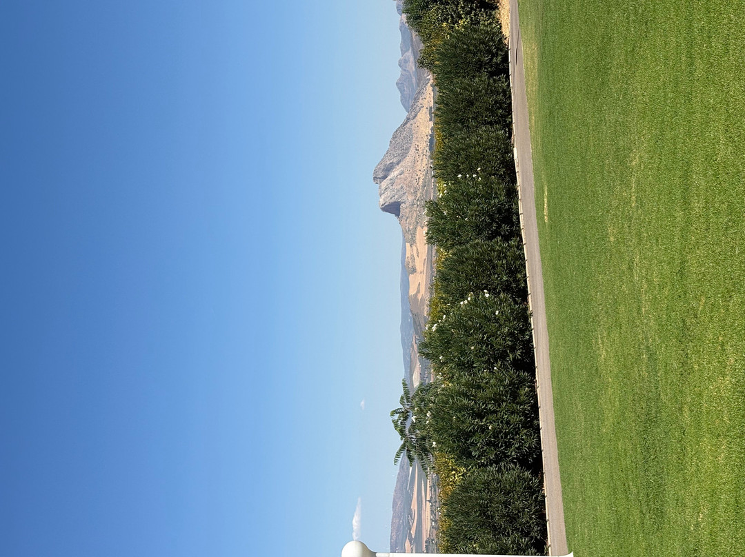 安提哥拉旅馆主图
