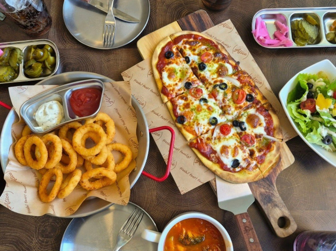 Alice Beer&pizza