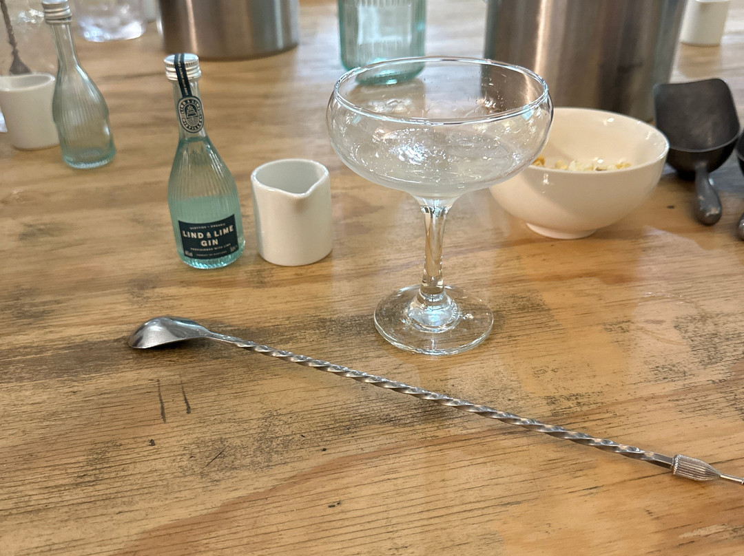 Lind & Lime Gin Distillery-爱丁堡必去景点