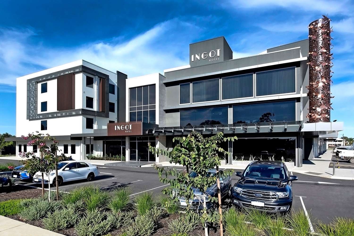 Ingot Hotel-官方