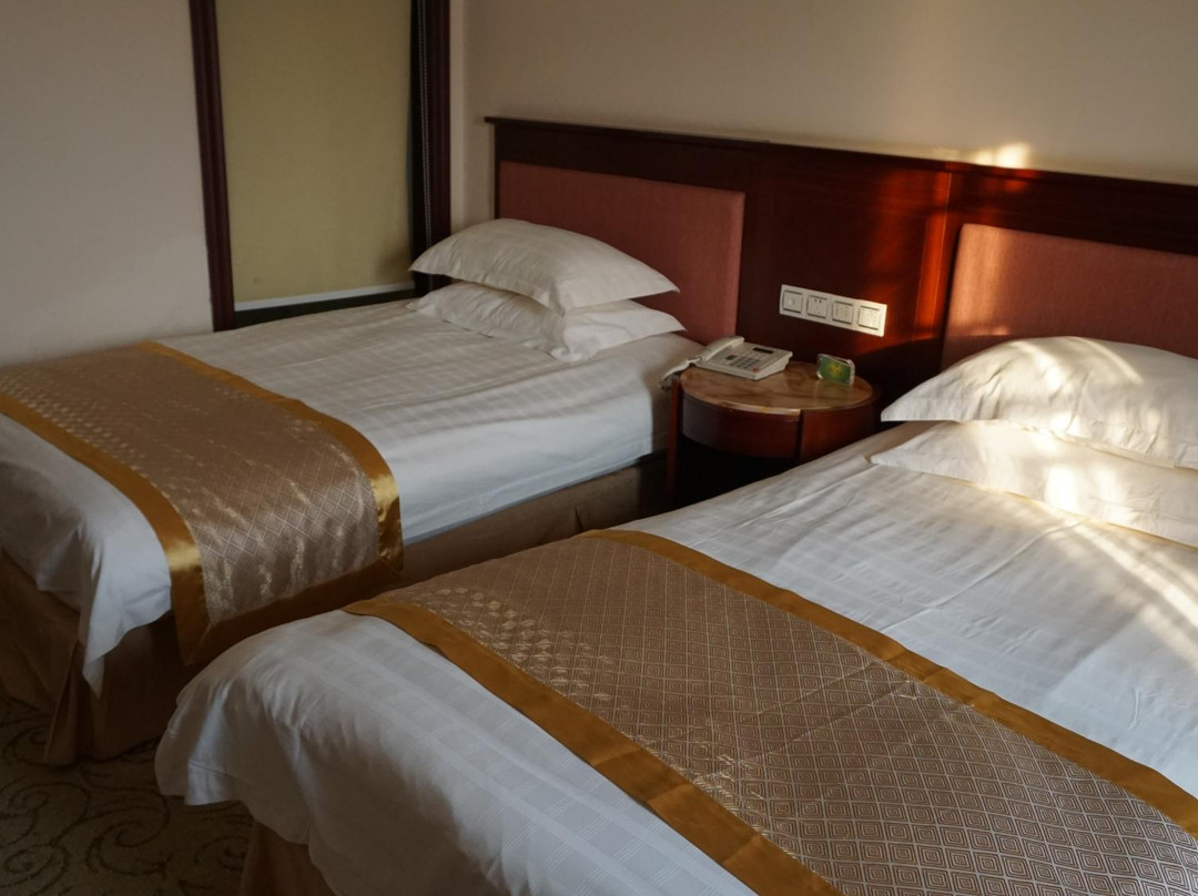 紫云苗族布依族自治县酒店住宿-贵峰酒店