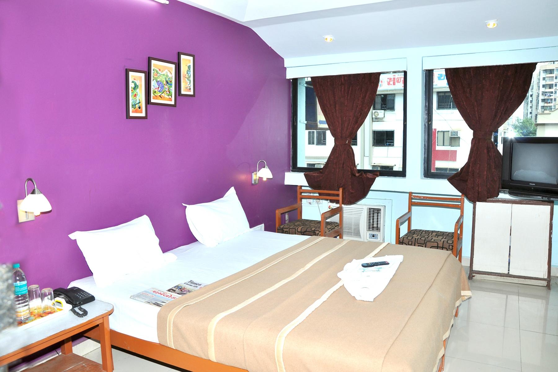 Dimple Hotel-官方