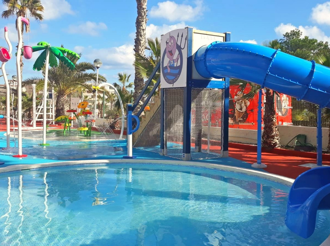 卡波塞尔维拉酒店主图