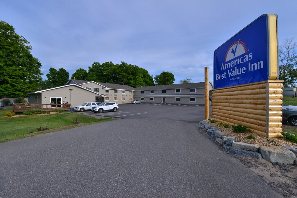 Americas Best Value Inn Marquette主图