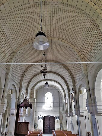 Église Saint-Pierre-Thurageau必去景点