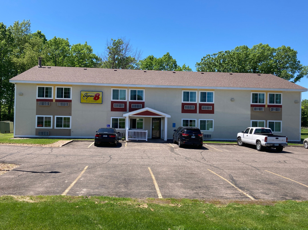 Super 8 by Wyndham Chisago City主图