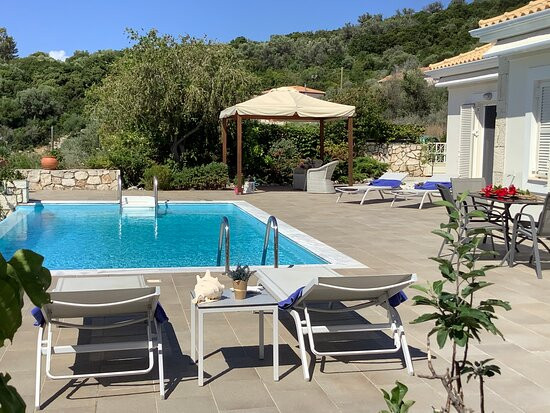 Limonari Beach-Meganisi必去景点