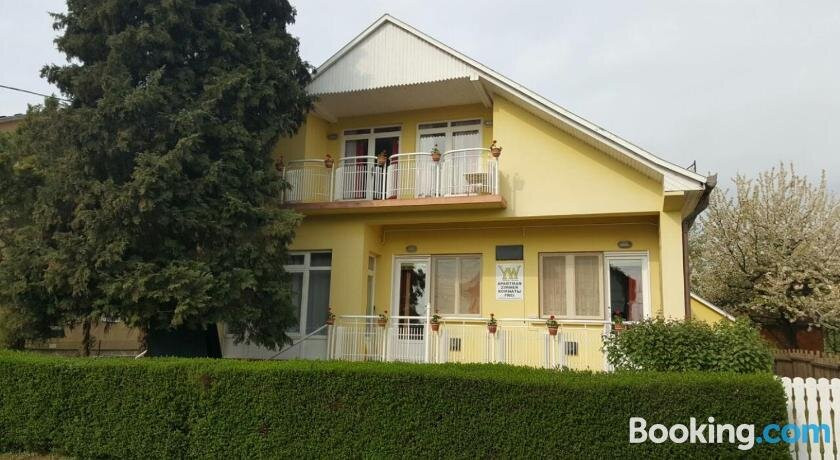 Yellow House Zalakaros