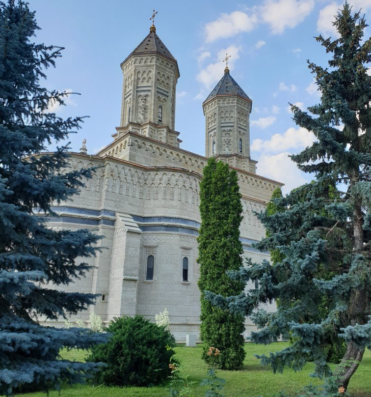 Mănăstirea Sfinții Trei Ierarhi-雅西必去景点