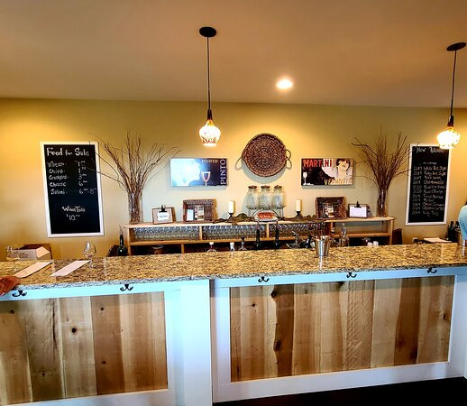 Brent Manor Vineyards-Faber必去景点