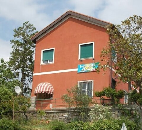 博尔戈酒店主图