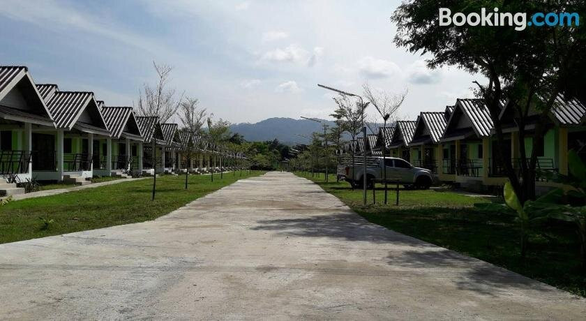 Baan Klang Khao Camp and Resort