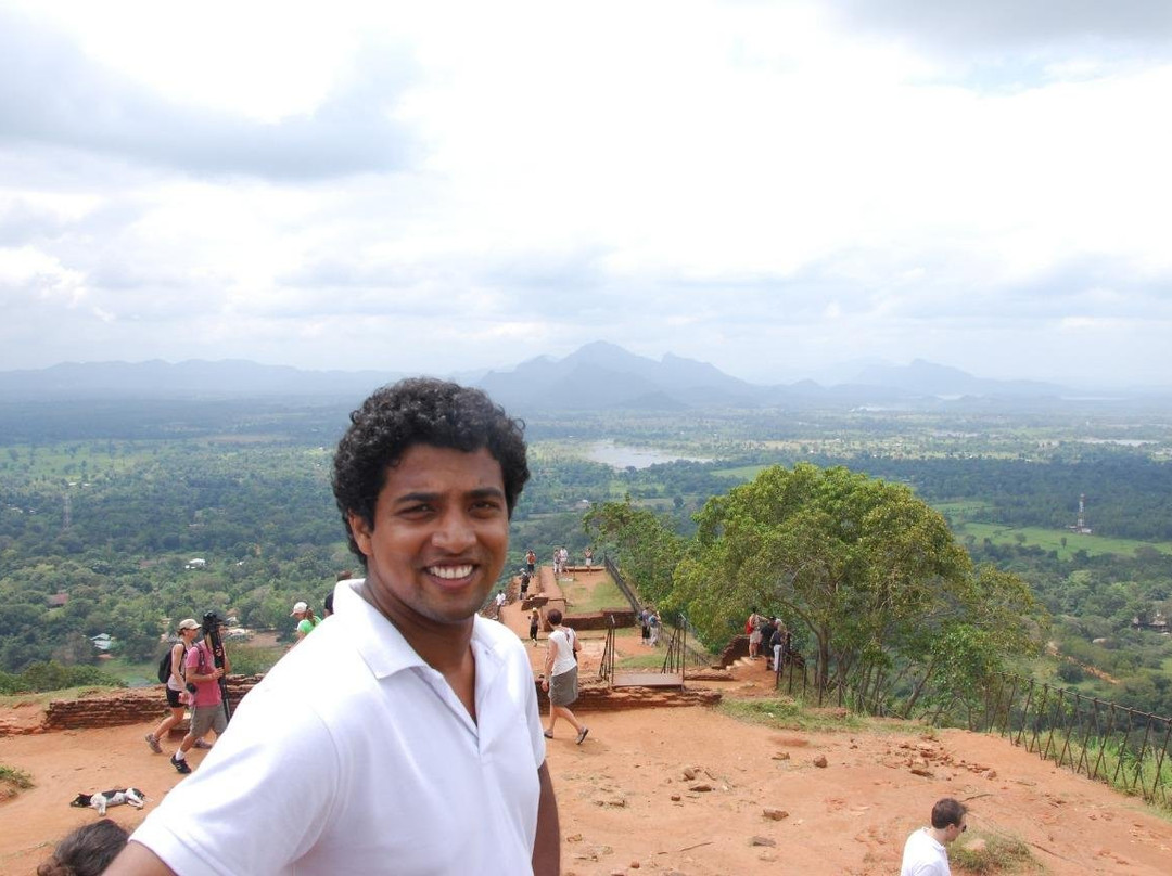 Moon Lanka Tours-希克杜沃必去景点