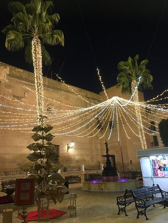 Plaza Mayor de Vera景点图片