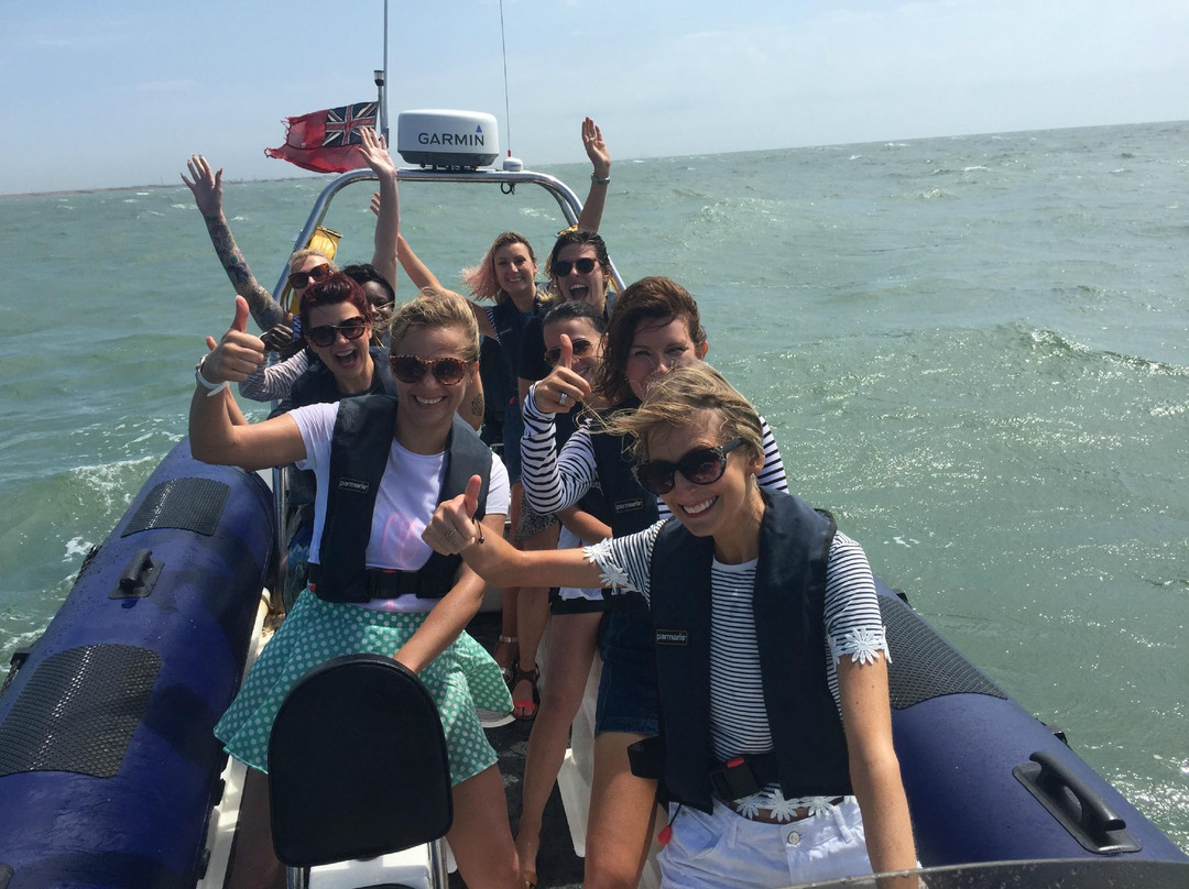 Full Throttle Boat Charters景点图片
