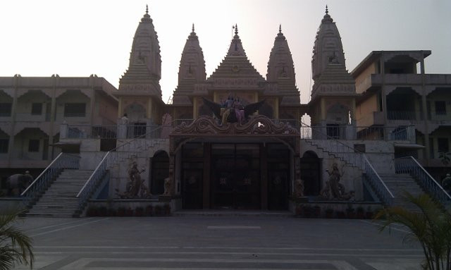 Doodhadhari Barfani Temple景点图片