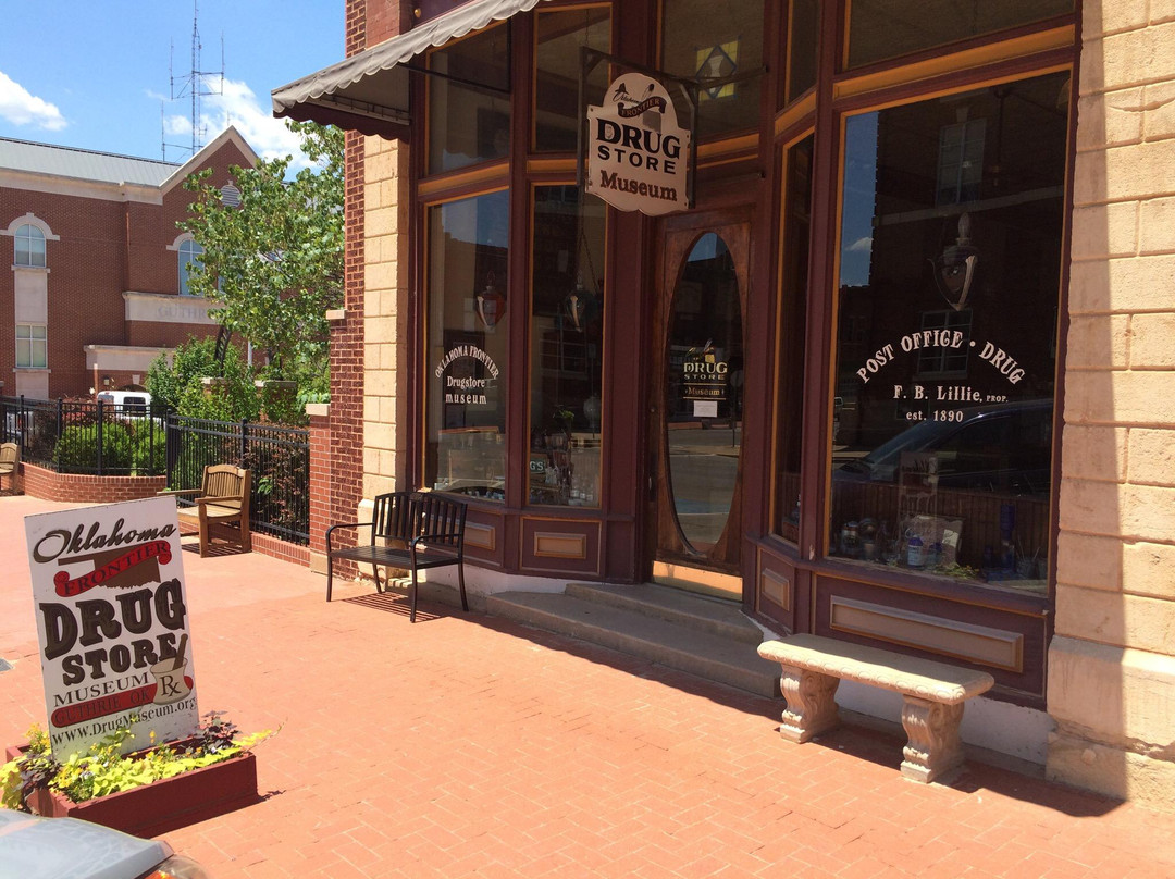 Oklahoma Frontier Drugstore Museum景点图片