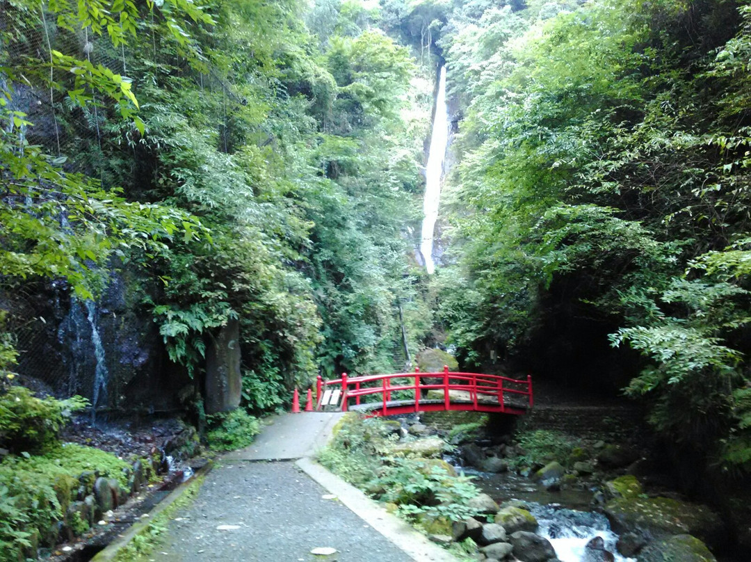 Shasui Falls景点图片