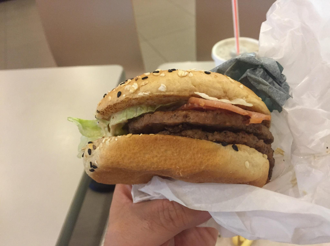 麦当劳(萧山机场店)主图