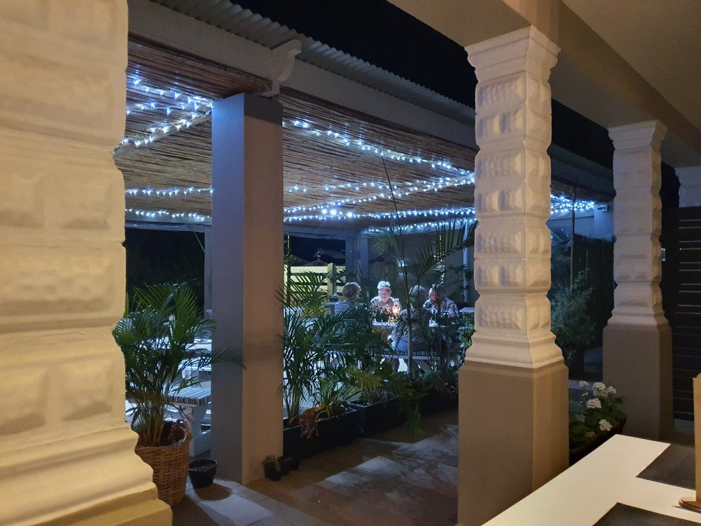 Bella-Louise Restaurant