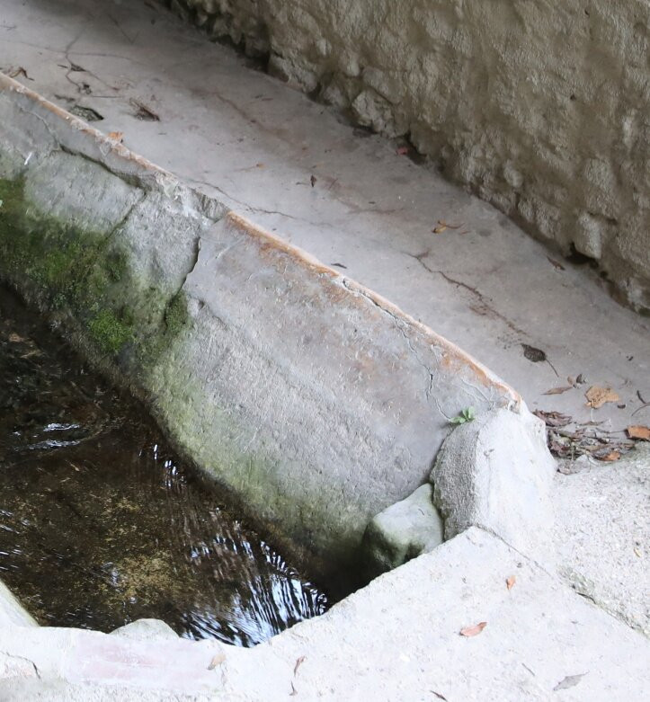 Lavoir Du Jardon景点图片