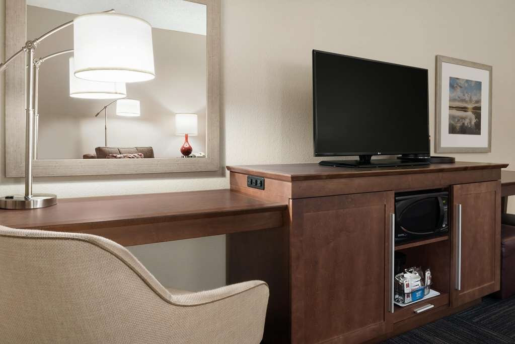 Hampton Inn Lawrence主图