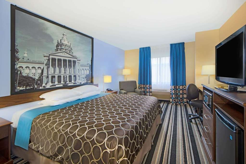 Super 8 by Wyndham Fairfield主图