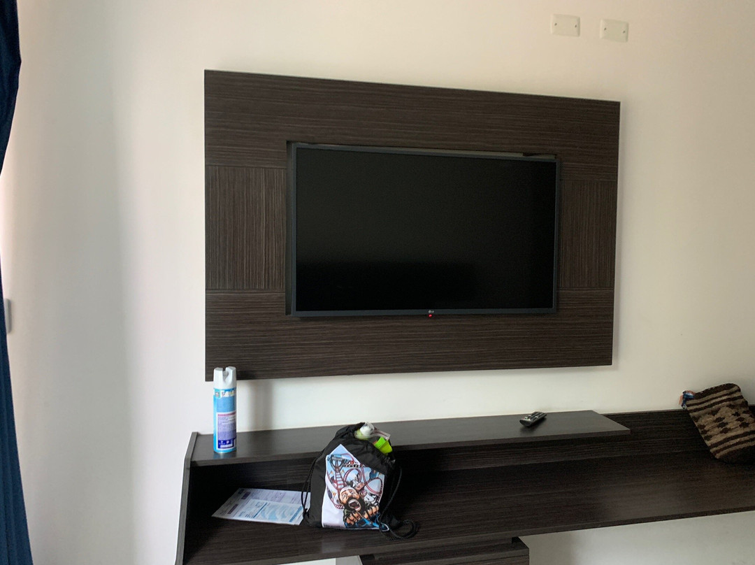 Hotel Santa Barbara Plus主图