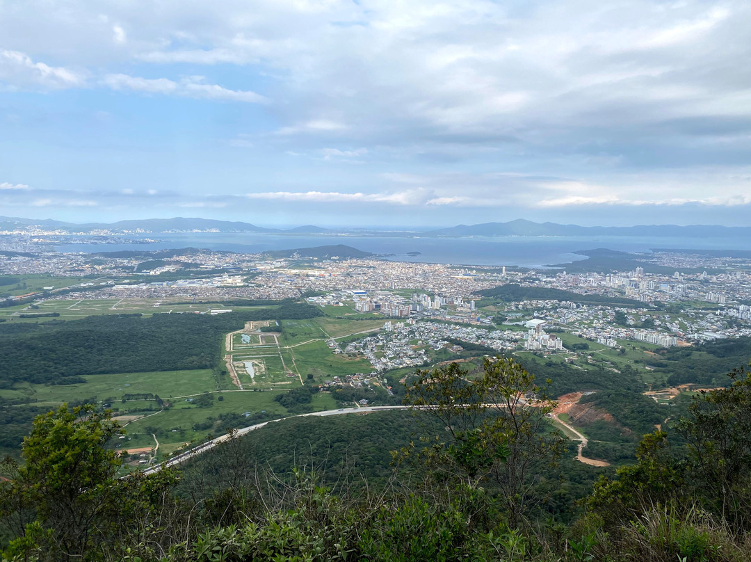 Trilha da Pedra Branca-Garopaba必去景点