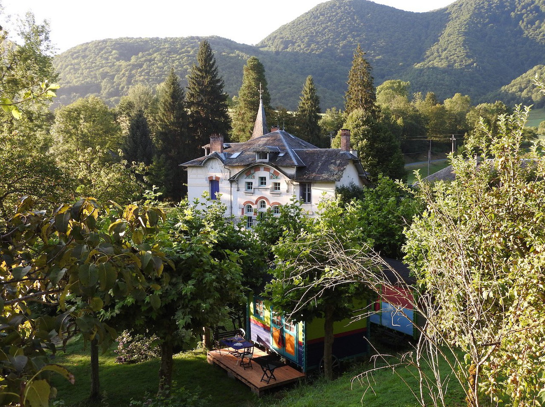 Le Petit Chateau主图