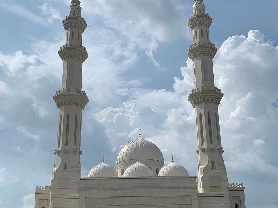 Masjid Sri Sendayan-汝来必去景点