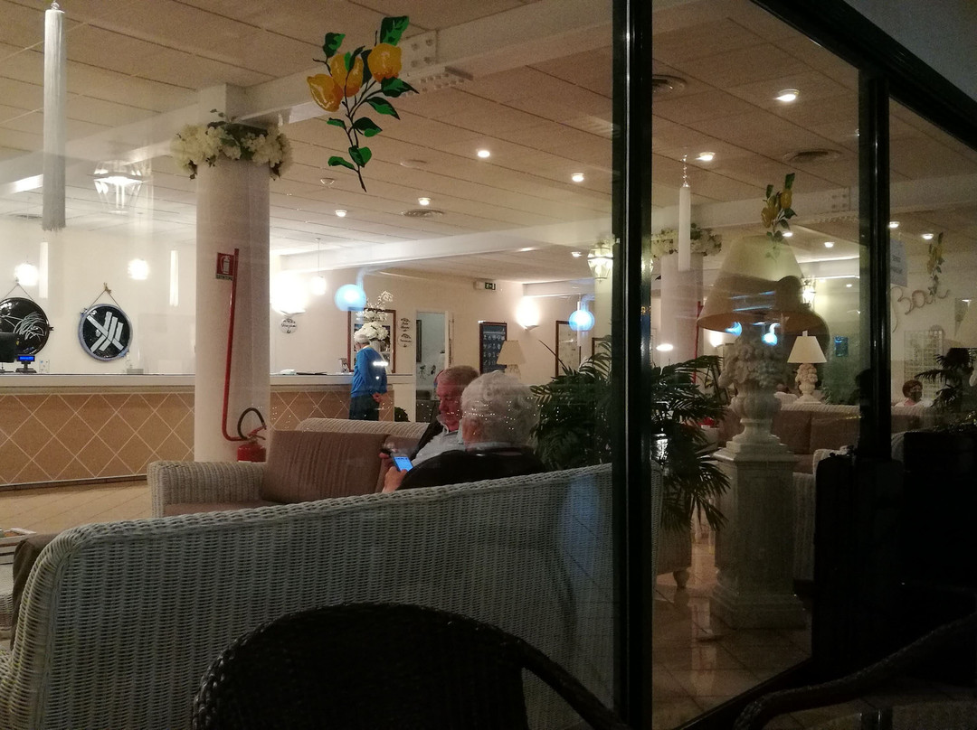 西耶拉席瓦娜酒店主图
